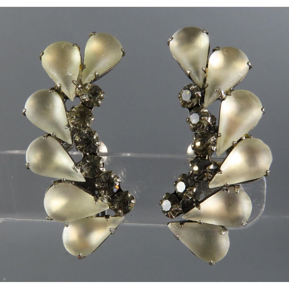 Vtg Juliana Verified Clip-On Earrings FROSTED SMOKE GRAY Pears Rhinestones Spray